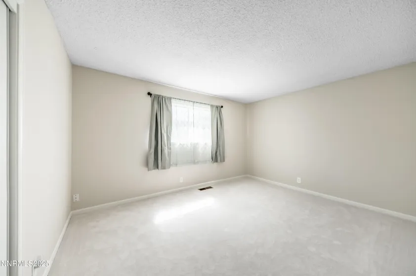 465 Lenwood Drive, Sparks, Nevada 89431, 3 Bedrooms Bedrooms, ,2 BathroomsBathrooms,Residential,Residential,Lenwood Drive,250054224