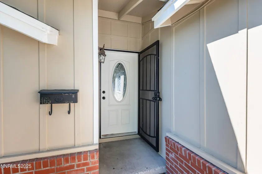 465 Lenwood Drive, Sparks, Nevada 89431, 3 Bedrooms Bedrooms, ,2 BathroomsBathrooms,Residential,Residential,Lenwood Drive,250054224