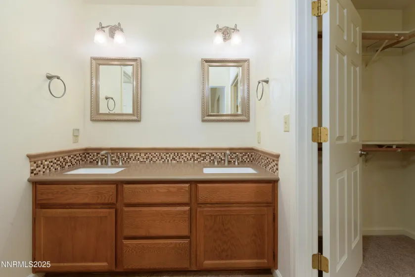 Primary bath