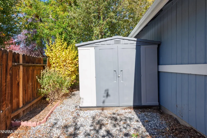 Shed 1