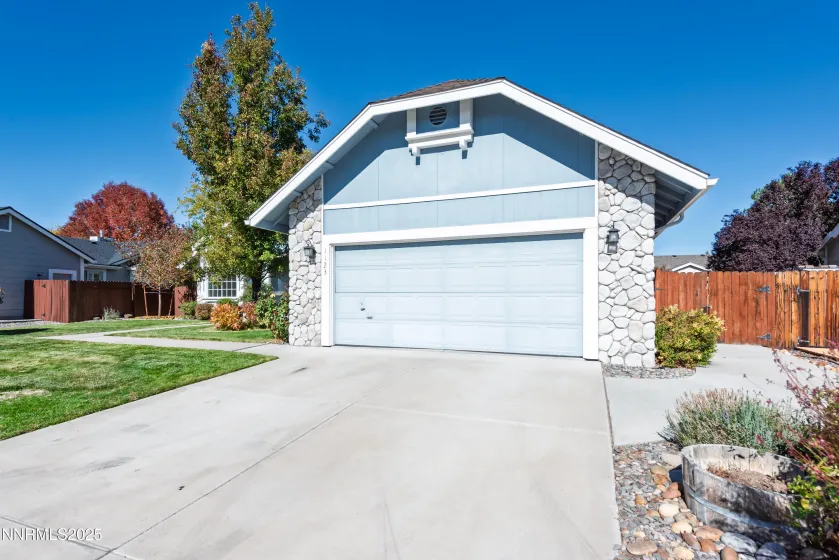 Driveway & garage