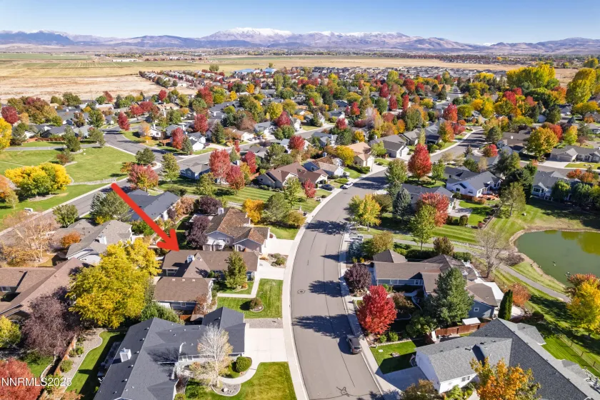 Aerial view - home arrow