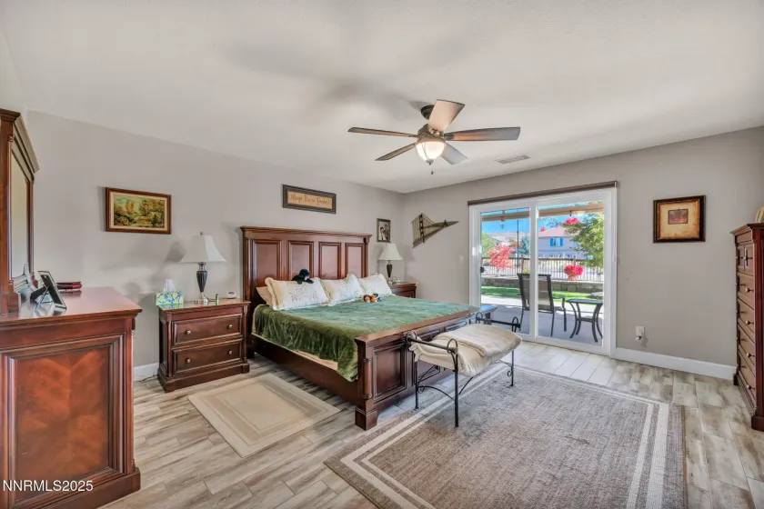 7262 Lacerta, Sparks, Nevada 89436, 4 Bedrooms Bedrooms, ,3 BathroomsBathrooms,Residential,Residential,Lacerta,250057224