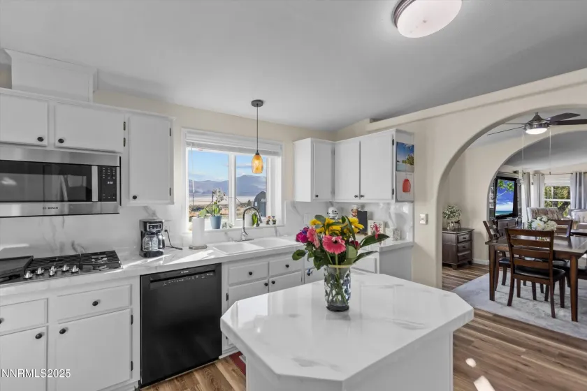 17650 Northridge, Reno, Nevada 89508, 3 Bedrooms Bedrooms, ,2 BathroomsBathrooms,Residential,Residential,Northridge,250057227