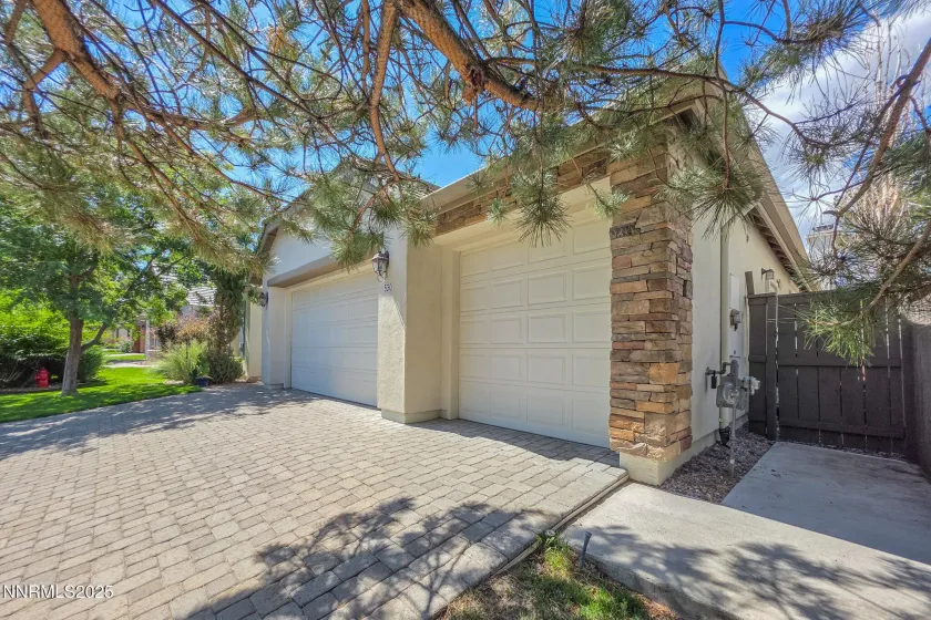 530 Alydar, Reno, Nevada 89521, 4 Bedrooms Bedrooms, ,3 BathroomsBathrooms,Residential,Residential,Alydar,250055430