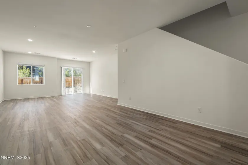 5013 Cavestone, Sun Valley, Nevada 89433, 3 Bedrooms Bedrooms, ,3 BathroomsBathrooms,Residential,Residential,Cavestone,250057230