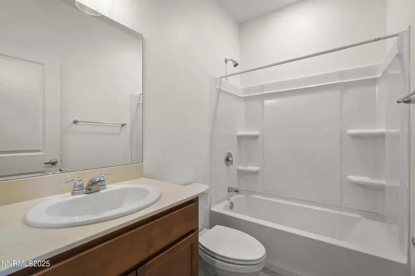 5013 Cavestone, Sun Valley, Nevada 89433, 3 Bedrooms Bedrooms, ,3 BathroomsBathrooms,Residential,Residential,Cavestone,250057230