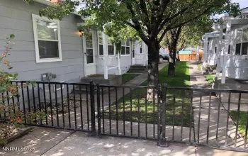 425 Casazza, Reno, Nevada 89502, ,Commercial Sale,Residential,Casazza,250057247