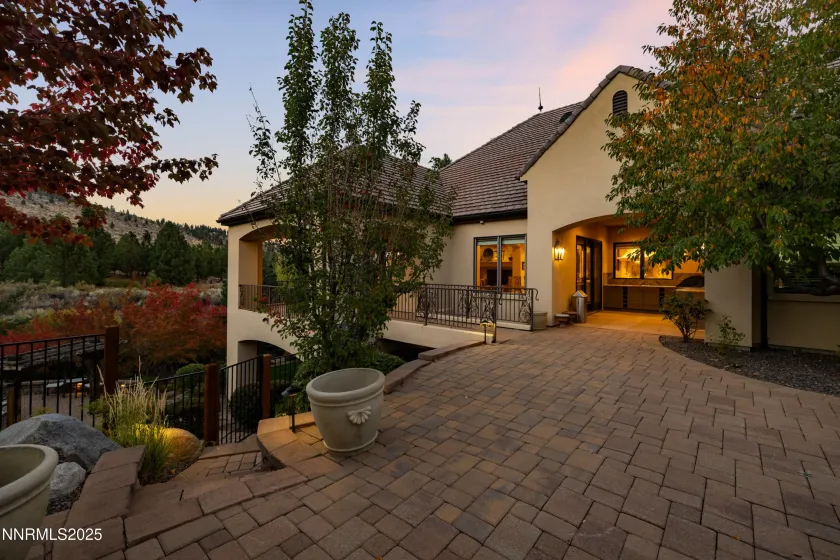 5775 Lausanne, Reno, Nevada 89511, 4 Bedrooms Bedrooms, ,6 BathroomsBathrooms,Residential,Residential,Lausanne,250057258