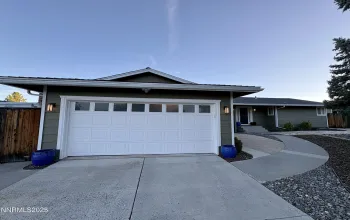 2000 Royal, Reno, Nevada 89503, 3 Bedrooms Bedrooms, ,4 BathroomsBathrooms,Residential,Residential,Royal,250057257
