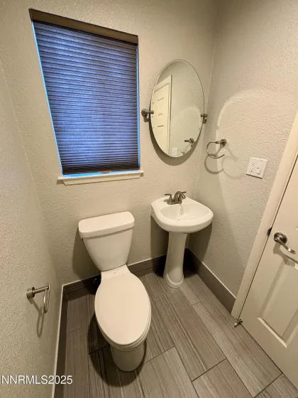 2000 Royal, Reno, Nevada 89503, 3 Bedrooms Bedrooms, ,4 BathroomsBathrooms,Residential,Residential,Royal,250057257