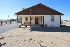 15 Brown, Yerington, Nevada 89447, 2 Bedrooms Bedrooms, ,2 BathroomsBathrooms,Residential,Residential,Brown,250057261