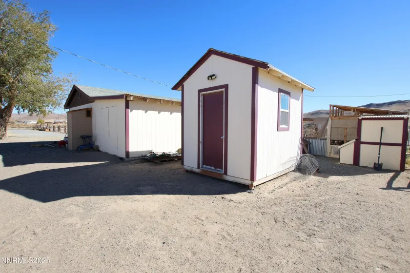 15 Brown, Yerington, Nevada 89447, 2 Bedrooms Bedrooms, ,2 BathroomsBathrooms,Residential,Residential,Brown,250057261