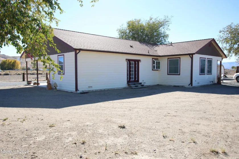 15 Brown, Yerington, Nevada 89447, 2 Bedrooms Bedrooms, ,2 BathroomsBathrooms,Residential,Residential,Brown,250057261