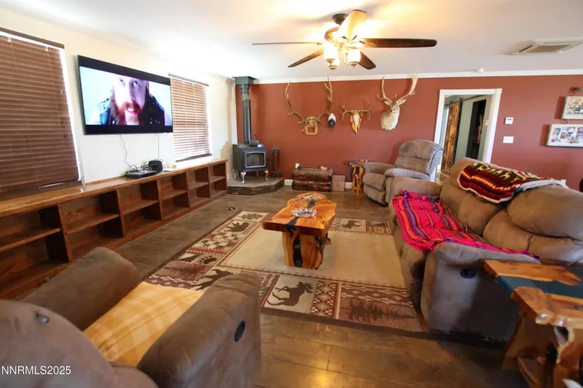15 Brown, Yerington, Nevada 89447, 2 Bedrooms Bedrooms, ,2 BathroomsBathrooms,Residential,Residential,Brown,250057261