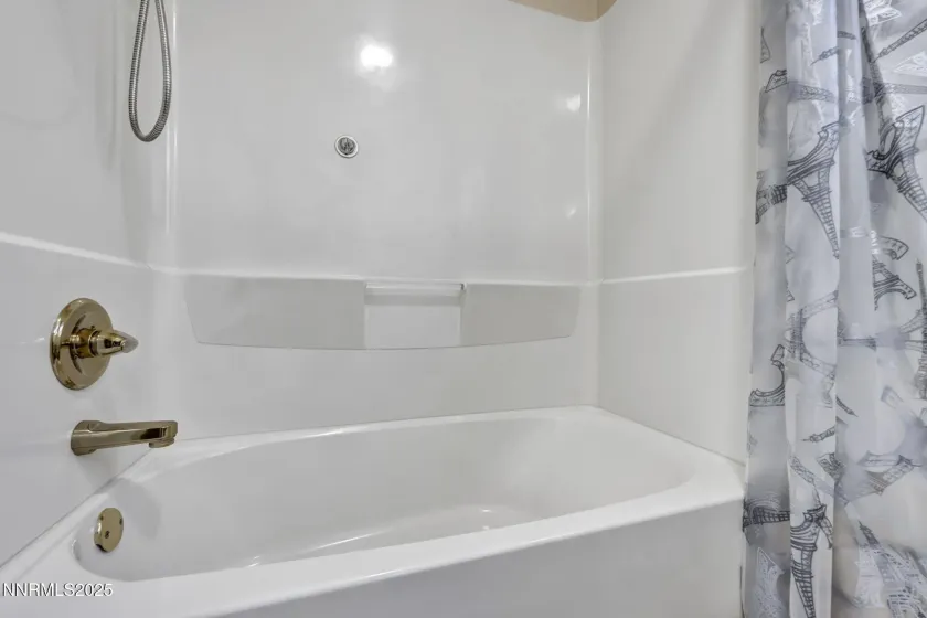 1970 Hamilton, Carson City, Nevada 89706, 3 Bedrooms Bedrooms, ,2 BathroomsBathrooms,Residential,Residential,Hamilton,250057262