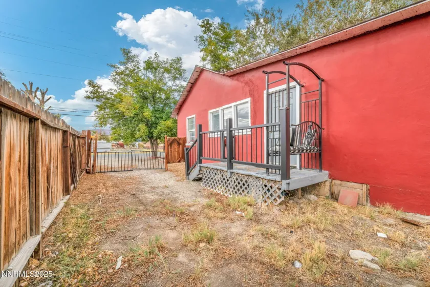 240 Center, Yerington, Nevada 89447, 2 Bedrooms Bedrooms, ,1 BathroomBathrooms,Residential,Residential,Center,250057266