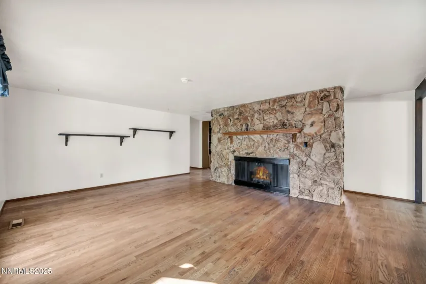 3370 Shawnee, Reno, Nevada 89502, 4 Bedrooms Bedrooms, ,3 BathroomsBathrooms,Residential,Residential,Shawnee,250057267