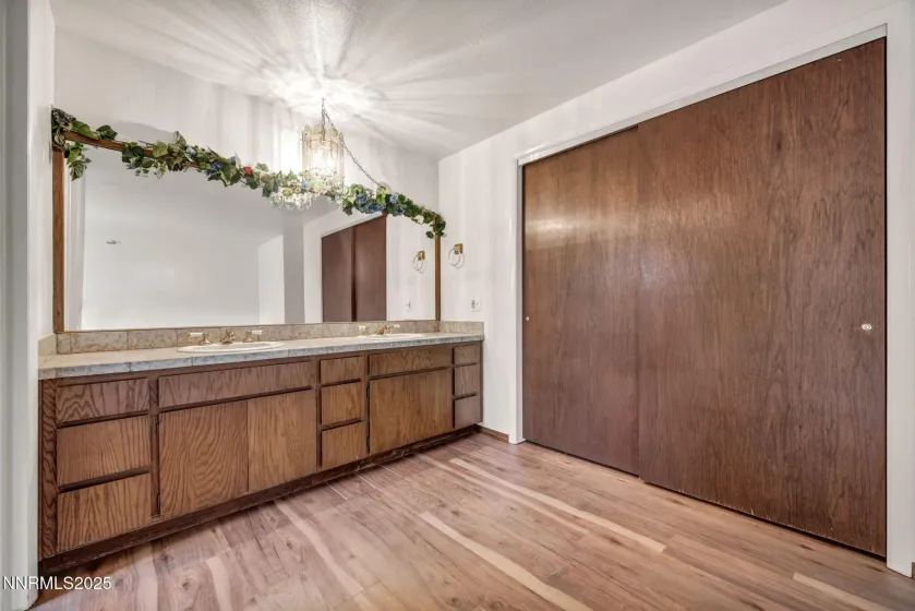 3370 Shawnee, Reno, Nevada 89502, 4 Bedrooms Bedrooms, ,3 BathroomsBathrooms,Residential,Residential,Shawnee,250057267