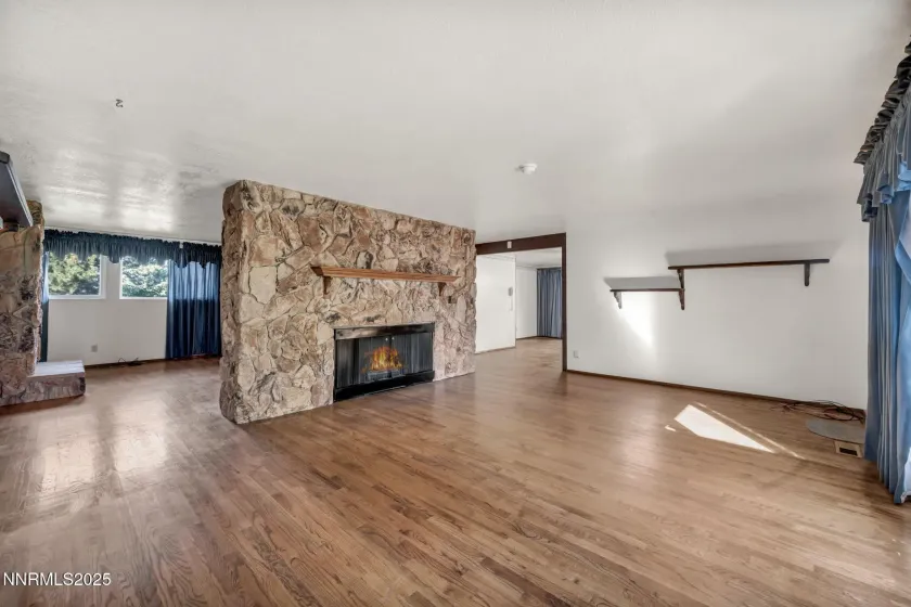 3370 Shawnee, Reno, Nevada 89502, 4 Bedrooms Bedrooms, ,3 BathroomsBathrooms,Residential,Residential,Shawnee,250057267