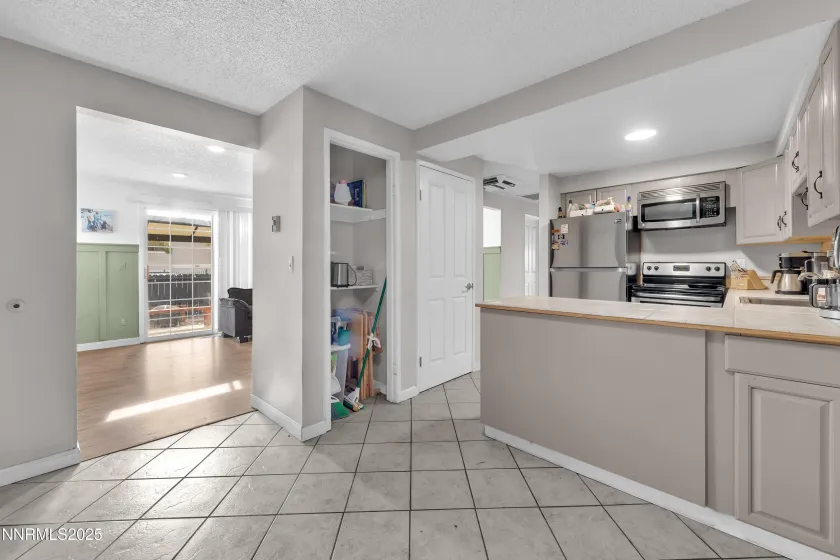 1422 Del Rosa, Sparks, Nevada 89434, 2 Bedrooms Bedrooms, ,2 BathroomsBathrooms,Residential,Residential,Del Rosa,250057269