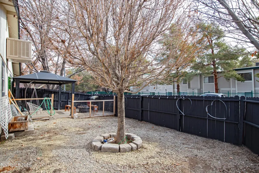 1422 Del Rosa, Sparks, Nevada 89434, 2 Bedrooms Bedrooms, ,2 BathroomsBathrooms,Residential,Residential,Del Rosa,250057269