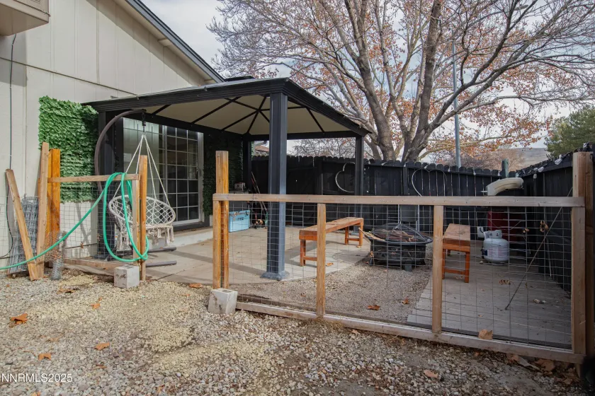 1422 Del Rosa, Sparks, Nevada 89434, 2 Bedrooms Bedrooms, ,2 BathroomsBathrooms,Residential,Residential,Del Rosa,250057269