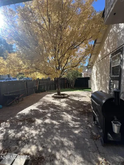 1422 Del Rosa, Sparks, Nevada 89434, 2 Bedrooms Bedrooms, ,2 BathroomsBathrooms,Residential,Residential,Del Rosa,250057269