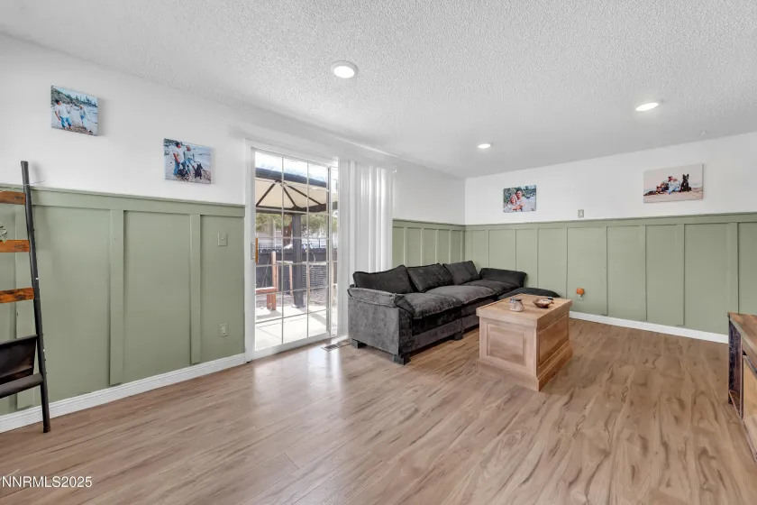 1422 Del Rosa, Sparks, Nevada 89434, 2 Bedrooms Bedrooms, ,2 BathroomsBathrooms,Residential,Residential,Del Rosa,250057269