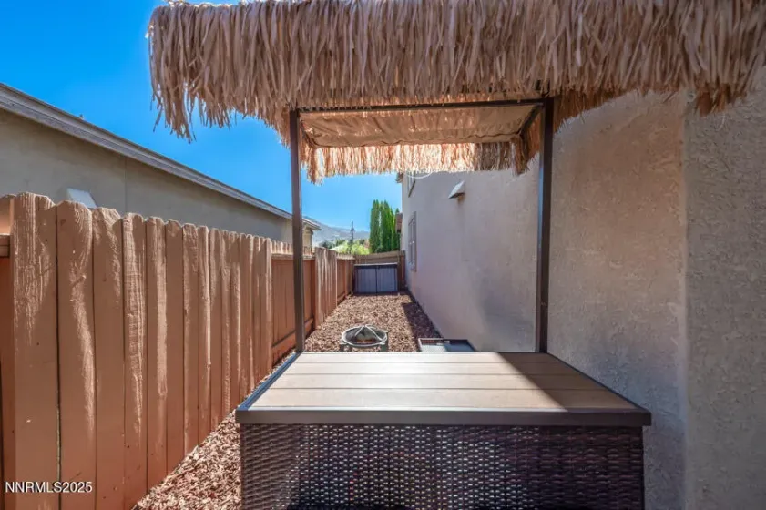 side yard