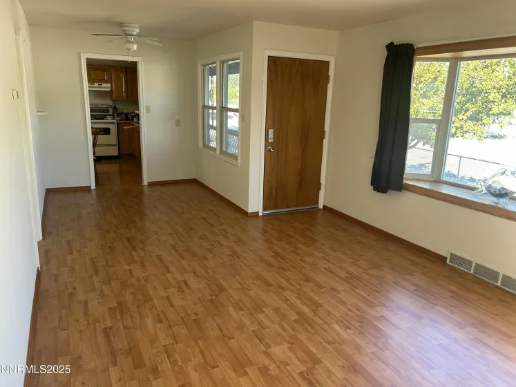 745 Balzar, Reno, Nevada 89502, 2 Bedrooms Bedrooms, ,2 BathroomsBathrooms,Residential,Residential,Balzar,250057271