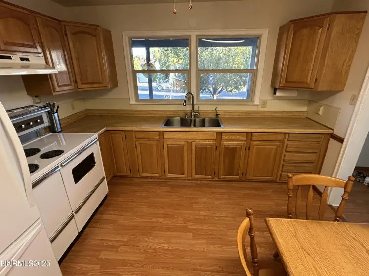 745 Balzar, Reno, Nevada 89502, 2 Bedrooms Bedrooms, ,2 BathroomsBathrooms,Residential,Residential,Balzar,250057271