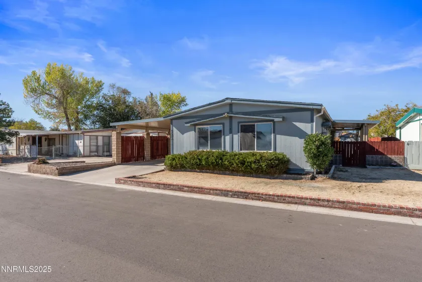 325 Parkland, Fernley, Nevada 89408, 2 Bedrooms Bedrooms, ,2 BathroomsBathrooms,Residential,Residential,Parkland,250057276