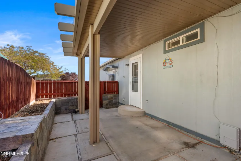 325 Parkland, Fernley, Nevada 89408, 2 Bedrooms Bedrooms, ,2 BathroomsBathrooms,Residential,Residential,Parkland,250057276