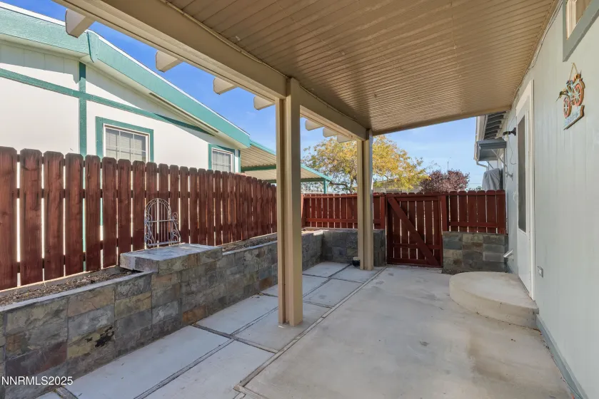 325 Parkland, Fernley, Nevada 89408, 2 Bedrooms Bedrooms, ,2 BathroomsBathrooms,Residential,Residential,Parkland,250057276