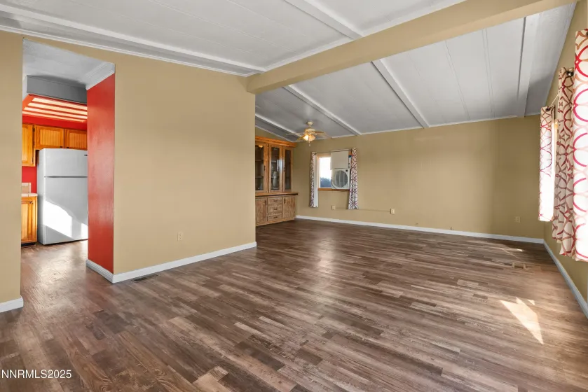 325 Parkland, Fernley, Nevada 89408, 2 Bedrooms Bedrooms, ,2 BathroomsBathrooms,Residential,Residential,Parkland,250057276
