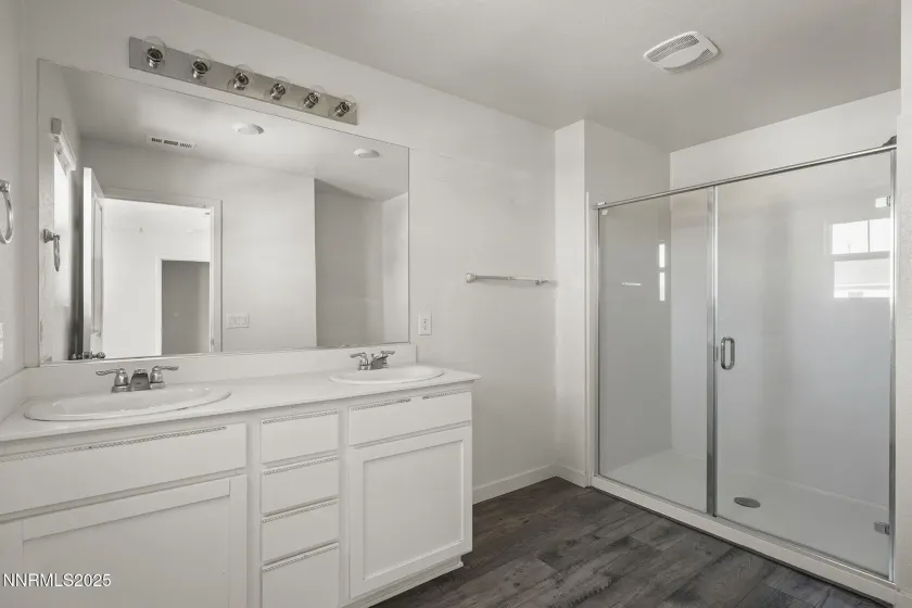 8764 Scenic Sky, Reno, Nevada 89506, 3 Bedrooms Bedrooms, ,3 BathroomsBathrooms,Residential,Residential,Scenic Sky,250057277