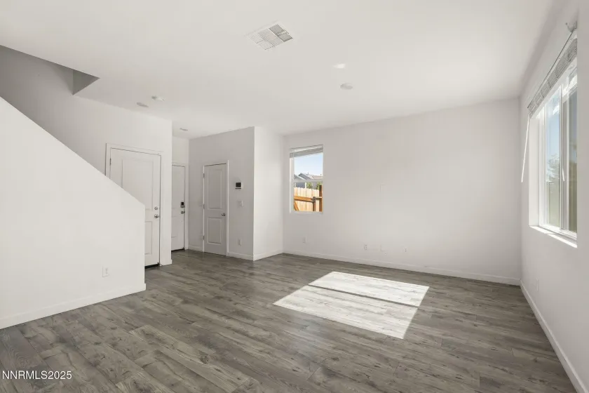 8764 Scenic Sky, Reno, Nevada 89506, 3 Bedrooms Bedrooms, ,3 BathroomsBathrooms,Residential,Residential,Scenic Sky,250057277