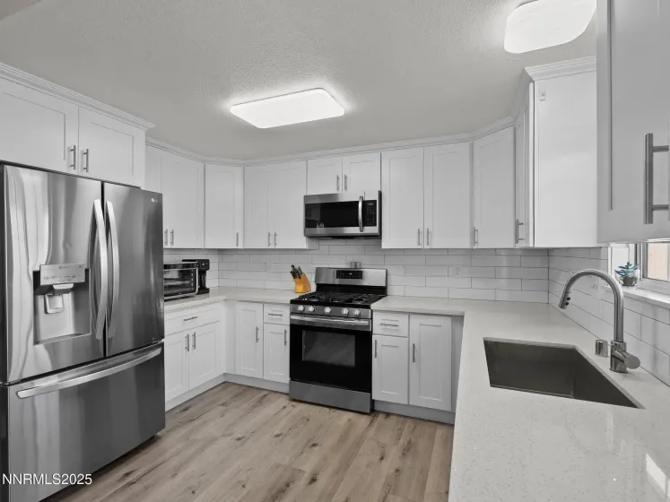 984 Mountain Park, Carson City, Nevada 89706, 3 Bedrooms Bedrooms, ,2 BathroomsBathrooms,Residential,Residential,Mountain Park,250057281