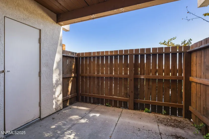 2750 Plumas, Reno, Nevada 89509, 1 Bedroom Bedrooms, ,1 BathroomBathrooms,Residential,Residential,Plumas,250057283