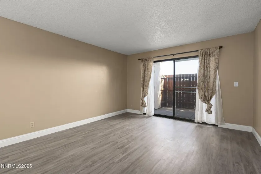2750 Plumas, Reno, Nevada 89509, 1 Bedroom Bedrooms, ,1 BathroomBathrooms,Residential,Residential,Plumas,250057283