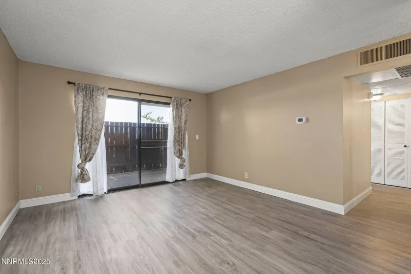 2750 Plumas, Reno, Nevada 89509, 1 Bedroom Bedrooms, ,1 BathroomBathrooms,Residential,Residential,Plumas,250057283