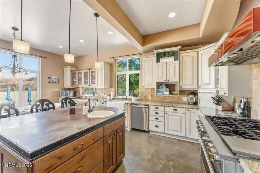 300 Old Washoe, Washoe Valley, Nevada 89704, 4 Bedrooms Bedrooms, ,5 BathroomsBathrooms,Residential,Residential,Old Washoe,250057285
