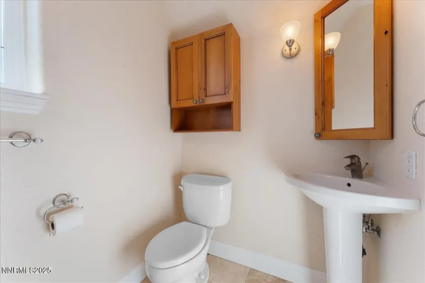 300 Old Washoe, Washoe Valley, Nevada 89704, 4 Bedrooms Bedrooms, ,5 BathroomsBathrooms,Residential,Residential,Old Washoe,250057285