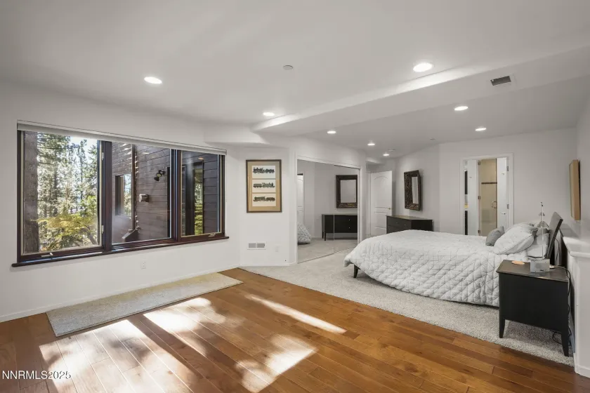 563 Tyner, Incline Village, Nevada 89451, 4 Bedrooms Bedrooms, ,5 BathroomsBathrooms,Residential,Residential,Tyner,250057286