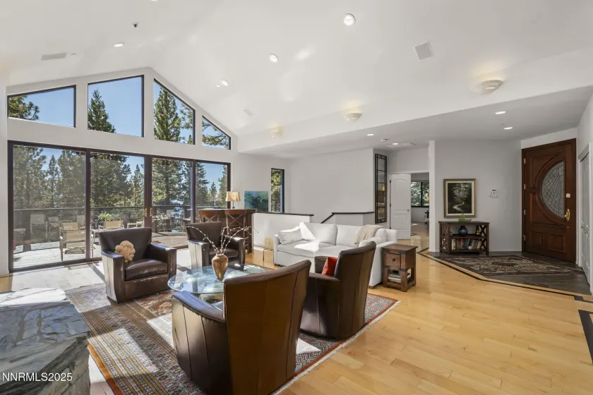 563 Tyner, Incline Village, Nevada 89451, 4 Bedrooms Bedrooms, ,5 BathroomsBathrooms,Residential,Residential,Tyner,250057286