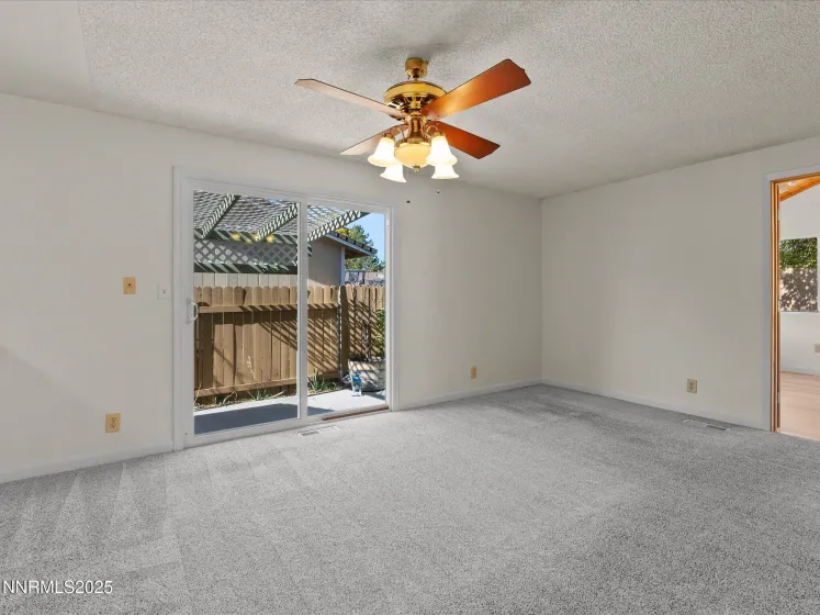 3239 Candelaria, Sparks, Nevada 89434, 3 Bedrooms Bedrooms, ,2 BathroomsBathrooms,Residential,Residential,Candelaria,250057290