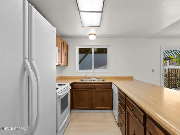 3239 Candelaria, Sparks, Nevada 89434, 3 Bedrooms Bedrooms, ,2 BathroomsBathrooms,Residential,Residential,Candelaria,250057290