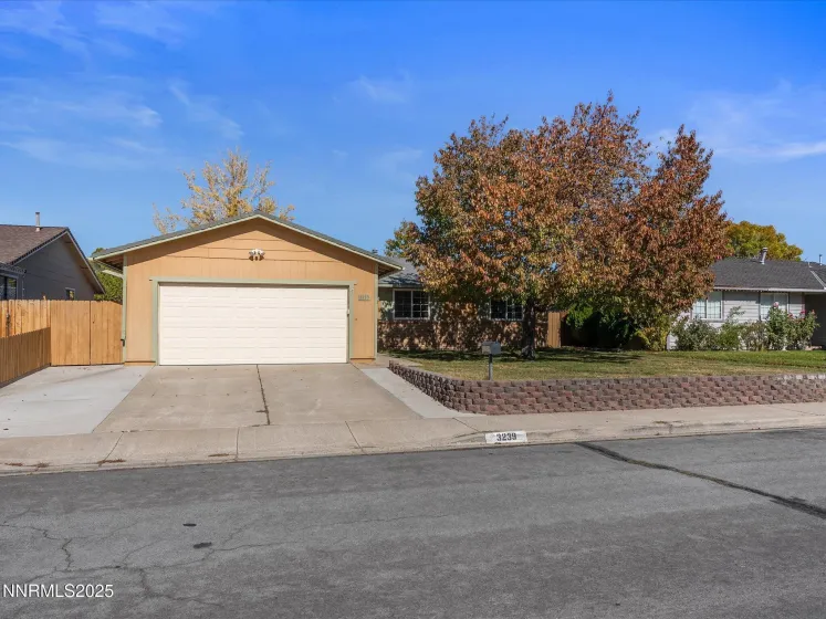 3239 Candelaria, Sparks, Nevada 89434, 3 Bedrooms Bedrooms, ,2 BathroomsBathrooms,Residential,Residential,Candelaria,250057290