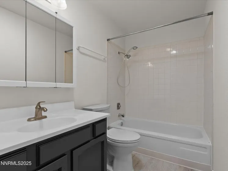 3239 Candelaria, Sparks, Nevada 89434, 3 Bedrooms Bedrooms, ,2 BathroomsBathrooms,Residential,Residential,Candelaria,250057290